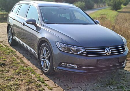 VW Passat Variant Volkswagen Comfortline BMT/Start-Stopp ,Standheizung