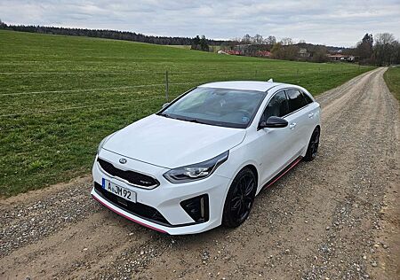 Kia Pro_ceed ProCeed / pro_cee'd ProCeed 1.6 T-GDI DCT7 OPF GT