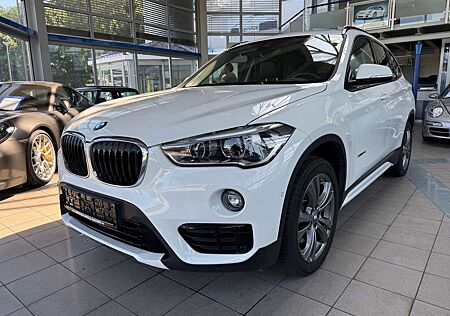 BMW X1 xDrive 25 i Sport Line Aut. PGSD Leder