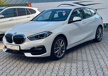 BMW 120 i Sport Line|Navi|M-Alu|Lenkradhzg|LED|Kamera