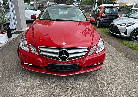 Mercedes-Benz E 350 CDI DPF Coupe BlueEFFICIENCY 7G-TRONIC Elegance