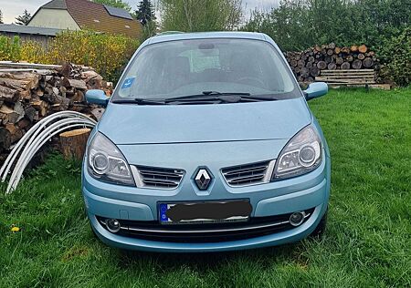 Renault Grand Scenic Scenic 2.0 16V
