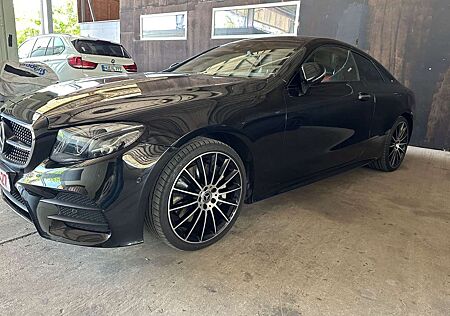 Mercedes-Benz E 400 E -Klasse Coupe 4Matic AMG-Line *Kam.360*