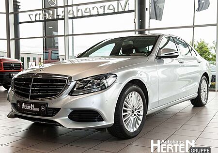 Mercedes-Benz C 180 Exclusive+NAVI+AHK+SPIEGEL-P.+KLIMA+SHZ+