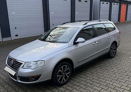 VW Passat Variant Volkswagen Trendline