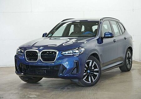 BMW iX3 Impressive AHK Laser ACC LiveCockpit HuD H&K