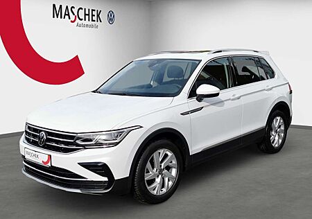 VW Tiguan Volkswagen Elegance 1.5 TSI DSG AHK Panorama RearView LED