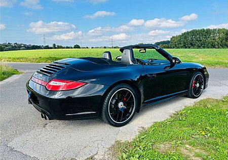 Porsche 997 Carrera 4 GTS Cabriolet
