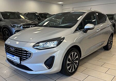 Ford Fiesta Titanium*LED*CarPlay*R-Cam*WinterPac*ACC*