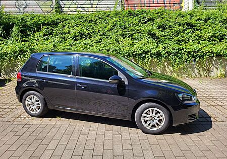 VW Golf Volkswagen VI, 1. Hand, TÜV 09/26, Klima, Navi