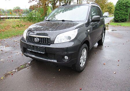 Daihatsu Terios gebraucht kaufen Daihatsu Terios 1.5 Top 4WD Automatik/1.Hd/Klima/Navi/AHK