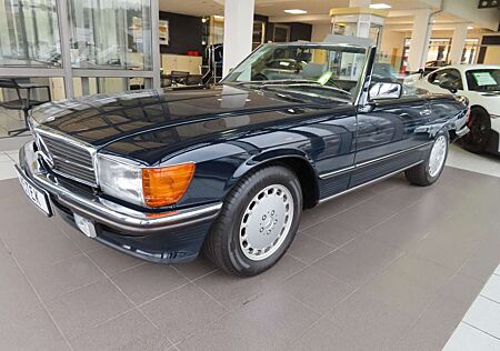 Mercedes-Benz SL 300 W 107 ORIGINAL 25590 KM DEUTSCHES AUTO
