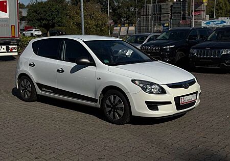 Hyundai i30 Edition+ Garantie* Klima* S.Heft* TÜV 02.27