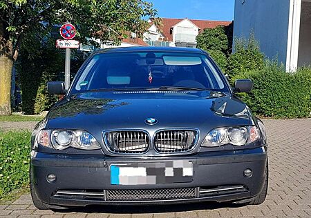 BMW 330i 330