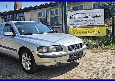 Volvo S60 2.4 Autom Klima Alu Temp. PDC HU:02/2027