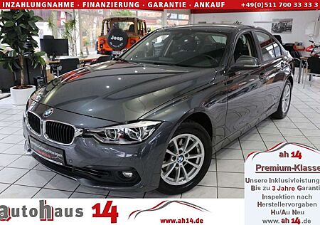 BMW 320 i Limousine - LED-Leder-Navi-MLenkrad-PDC