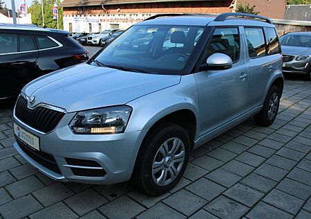 Skoda Yeti 1.2 TSI Active Klimaanlage Sitzheizung CD-Radio
