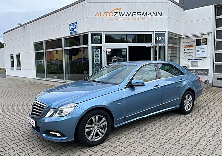 Mercedes-Benz E 200 Avartgarde Sitzheizg Xenon Parkpilot Navi