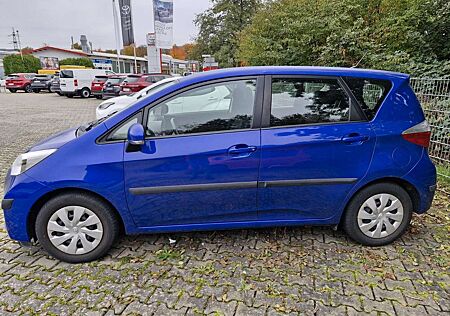 Toyota Verso-S Life TOP SERVICE TUV NEU 10/27 AHK KAMER