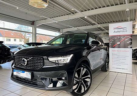 Volvo XC 40 XC40 Plus Dark 2WD 8-Geartronic Panorama