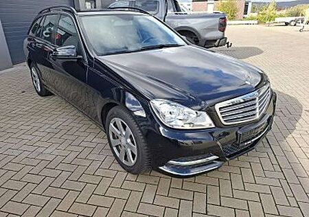 Mercedes-Benz C 180 T Autom.Navi,AHK,Lücken. Scheckheft,Top