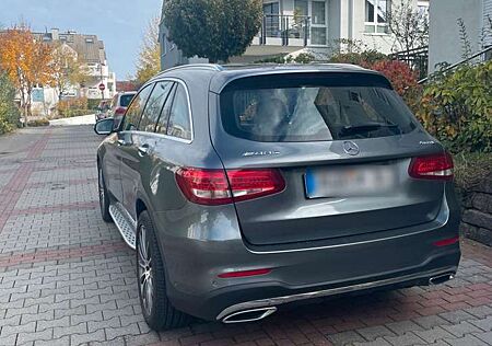Mercedes-Benz GLC 250 d Coupe 4Matic 9G-TRONIC AMG Line
