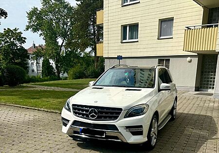 Mercedes-Benz ML 350 4MATIC (BlueEFFICIENCY) 7G-TRONIC