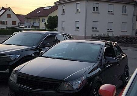 Opel Astra 2.0 16V Turbo Coupe