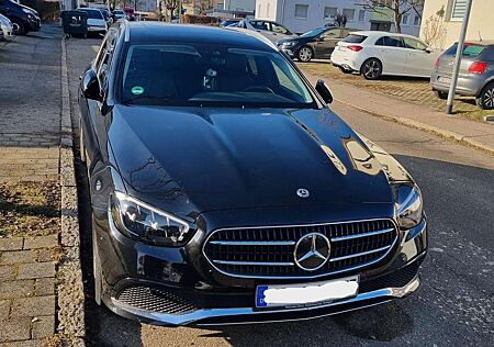 Mercedes-Benz E 300 de T Avantgarde