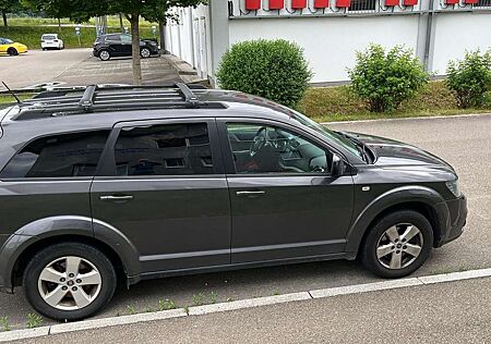 Fiat Freemont 2.0 Multijet 16V DPF Automatik Allrad Black Code