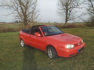 Volkswagen Golf Cabriolet Golf Cabrio 1.6 Colour Concept