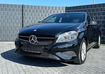Mercedes-Benz A 200 CDI BE Style*NAVI*SHZ*PDC*TEILLEDER*AHK*