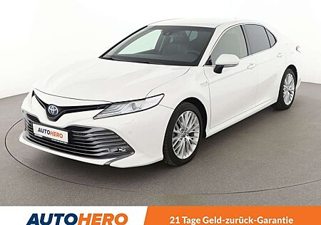 Toyota Camry 2.5 Hybrid Executive Aut.*NAVI*LED*CAM*SHZ*ACC*