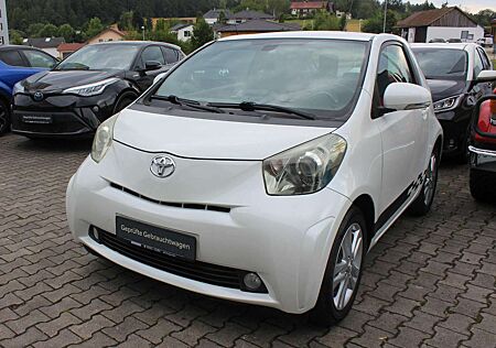 Toyota iQ 1,33 4-sitzer TOP mit Klimaautomatik und Einparkhilfe