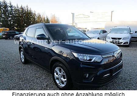 SsangYong Tivoli Quartz 2WD*Navi*Kamera*Apple*DAB*Top*