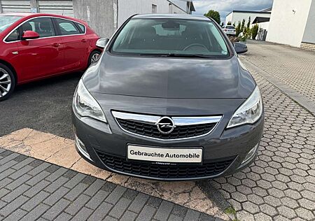 Opel Astra Design Edition 1,6 *2Hand*Klima*TÜV
