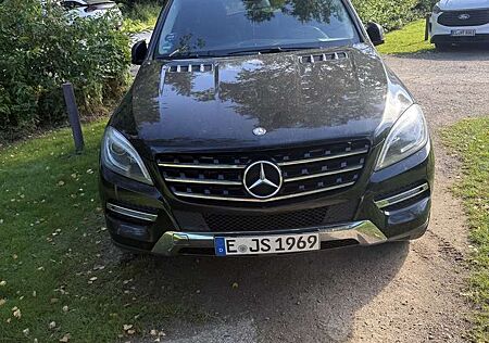 Mercedes-Benz ML 350 BlueTEC 4MATIC 7G-TRONIC