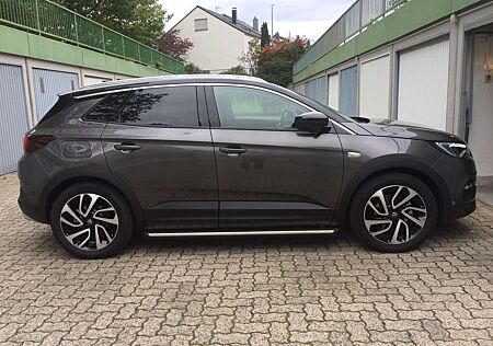 Opel Grandland X 1.6 Start/Stop Automatik Ultimate