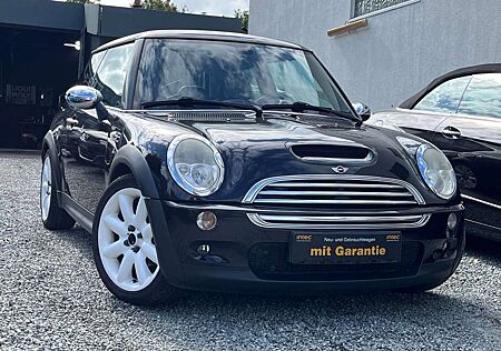 Mini Cooper S gebraucht kaufen Mini Cooper S *KLIMAAUT*HRMAN-KAR*SHZ*MFL*8-FACH*