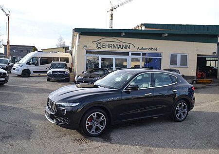 Maserati Levante Diesel 3.0 V6 Autom. Navi, Kamera, AHK