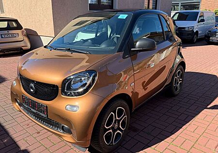 Smart ForTwo coupe 1.HAND AUTOMATIK+PANO+WENIG KM