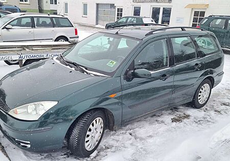 Ford Focus Kombi Viva / Klima / AHK / Ganzjahresreifen