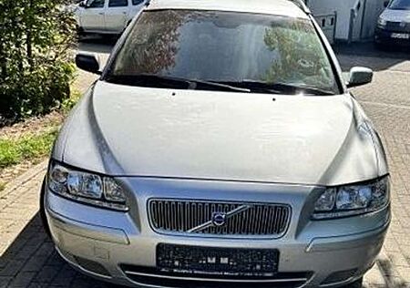 Volvo V70 V70 D5 DPF Aut. Kinetic viele Neuteile