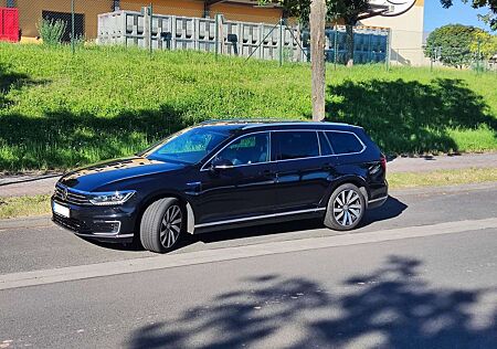 VW Passat Variant Volkswagen 1.4 TSI Plug-In-Hybrid DSG GTE
