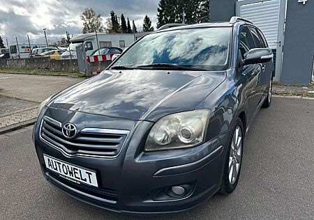 Toyota Avensis Kombi 2.0 Travel Klimaautomatik Navi