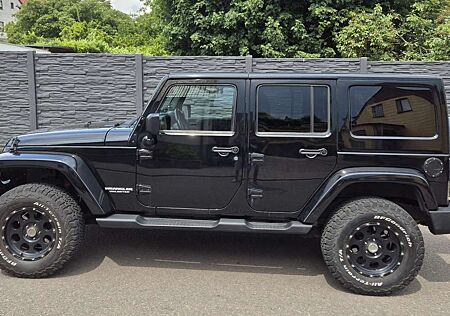 Jeep Wrangler Hard-Top 2.8 CRD DPF Automatik Black Edition