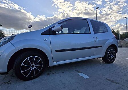 Renault Twingo 1.2 16V Expression. Neue Tüv