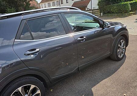 Kia Stonic 1.0 T-GDI 120 Platinum Edition AHK SD