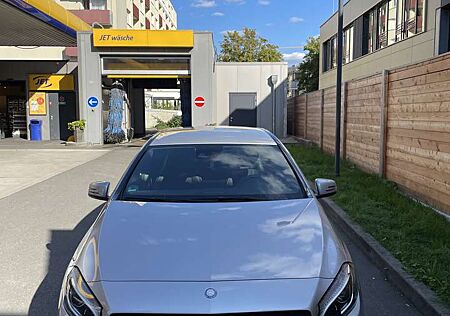 Mercedes-Benz A 180 A+180+BlueEFFICIENCY+Edition Navi/Autoparking