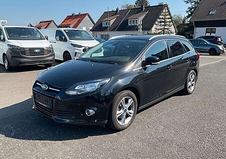 Ford Focus Turnier Champions Edition